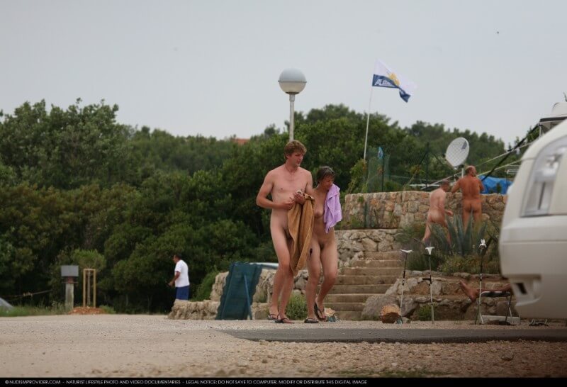 Nudism Family Indian Summer Painting photo gallery - Simplicity is the key to nudism