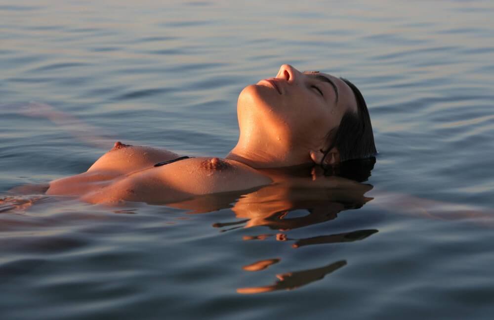 Sunlight Water to the Night pics - The practice of nudism helps us shed imposed stereotypes and insecurities