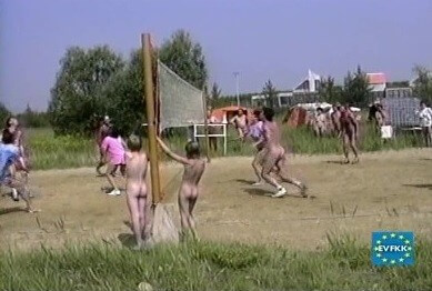 EVFKK - Miss Volleyball - Thoughts on Naturism