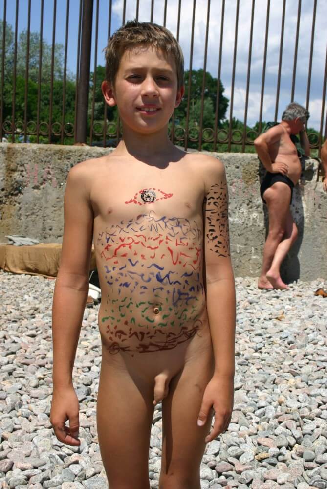 Father and Daughter Painted pics - Naturists are open to the world and the environment