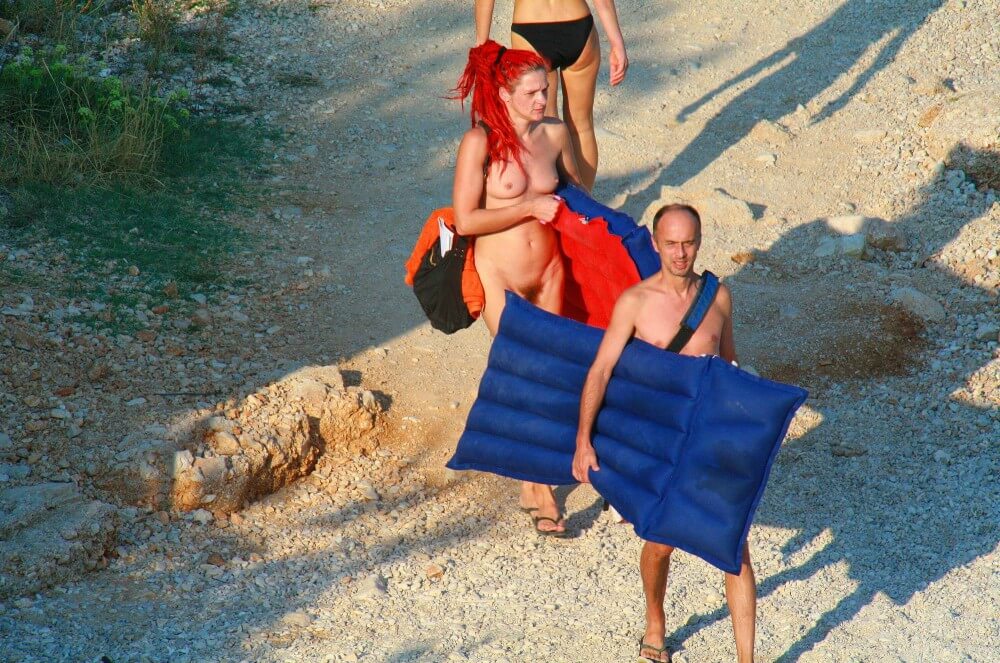 Ula FKK Red Hairstyle Girl pics - The Foundations of Naturist Philosophy and the Ethical Principles of the Community