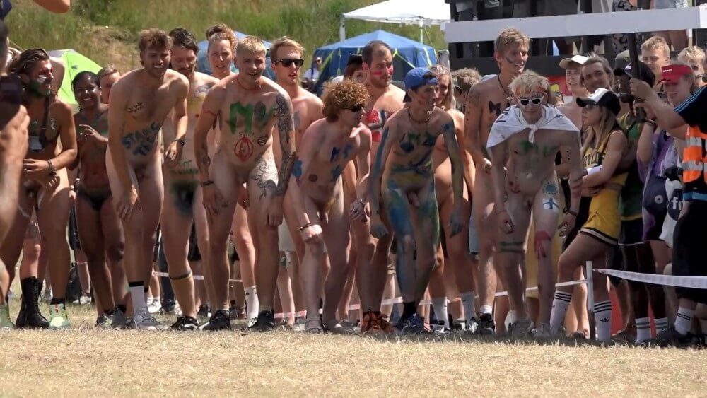 Roskilde Festival Full HD video - Nudist families: open materials for connoisseurs