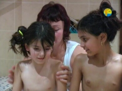 Naturist Freedom: Girls In Sauna upd - Visiting the Beach Without Clothes