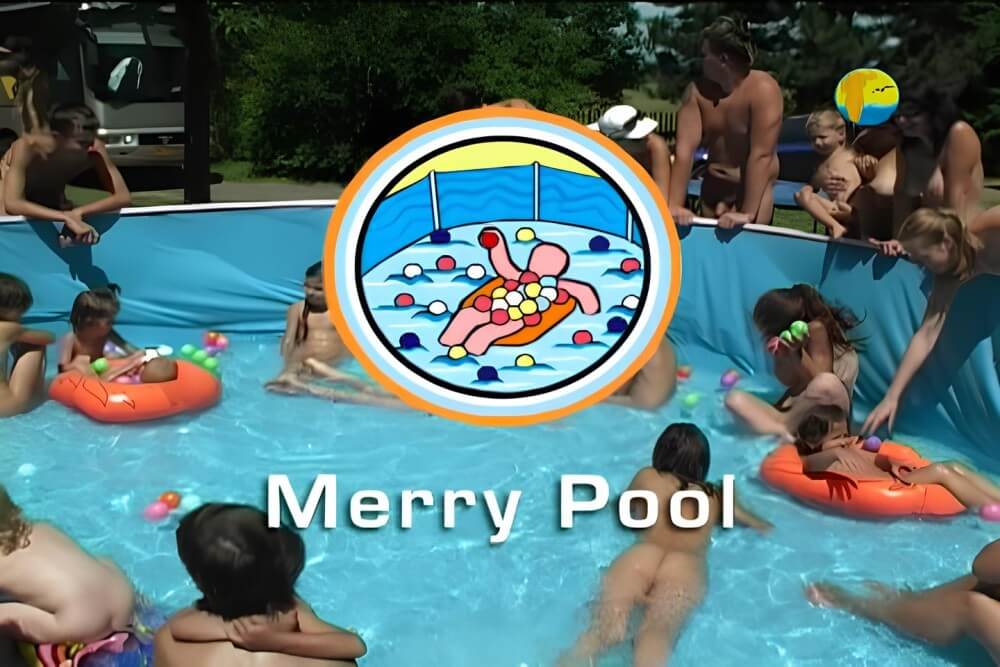 Naturist Freedom: Merry Pool - Naturism and nudism value openness and sincerity