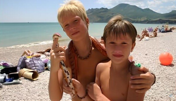Premium Content # 23 - Nudism promotes psychological and physical well-being