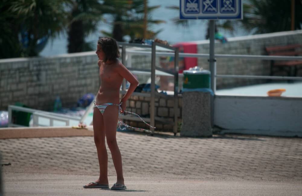 Naturist Pool Walkaround pics - Nudism is an expression of freedom and individuality