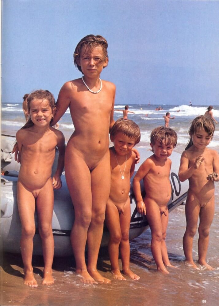 Jung und Frei Nr 2 - Nudism and naturism are a philosophy of life and a culture of interaction