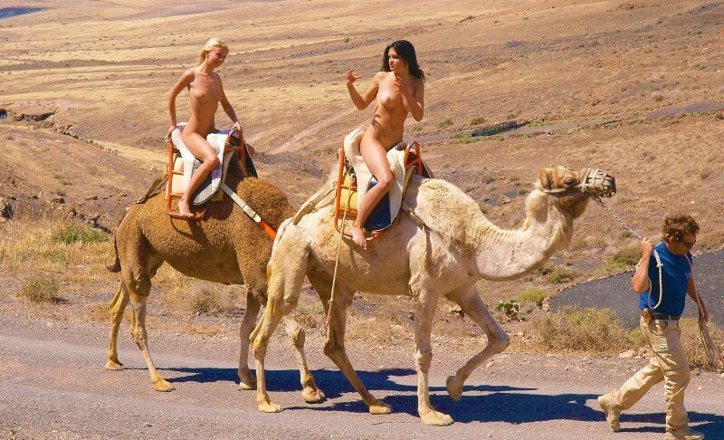 Funny Moments Life pics - Naturist practices help us understand that the body is part of nature and its beauty