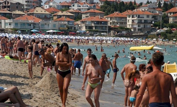 Enature - resort in solar Bulgaria - Ethical principles and rules of conduct in nudist communities