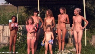 Coastral Paradise Full HD - The desire to appreciate the beauty of the human body