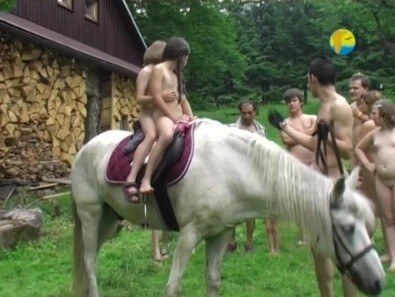Naturist Freedom: In the Sun - Naturalness and freedom go hand in hand with naturism