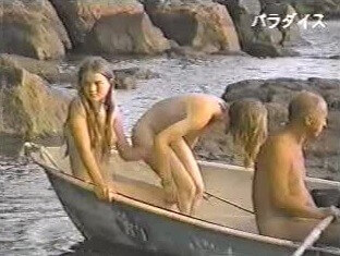 Karelian lake - Joy and pleasure are an integral part of the nudist and naturist experience
