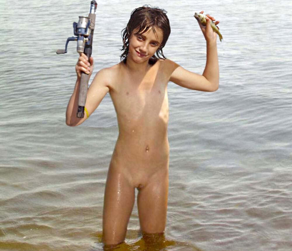 Naturism photo gallery # 42 - Since ancient times, nudity has had a sacred character