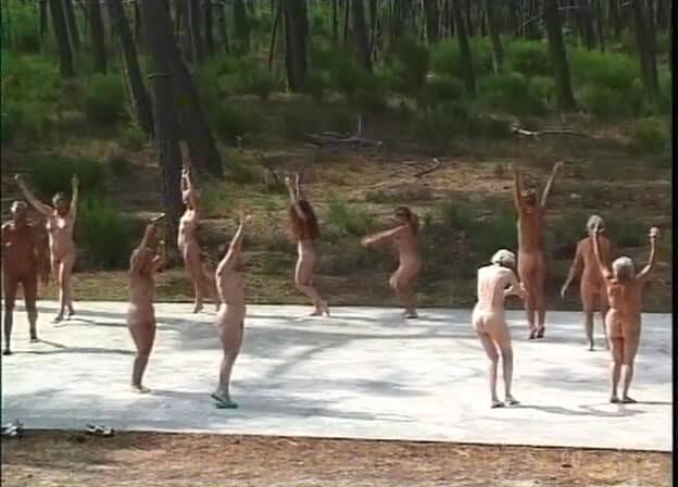Enature - Euronat, Euronatural, Euronaturally - Many naturists are members of Green parties or various environmental movements